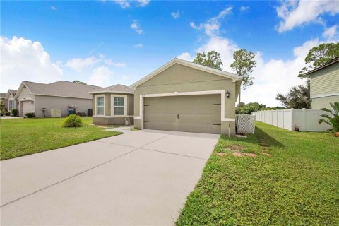 Villa ou maison à vendre à Lake Wales, Floride: 3 chambres, 162.86 m2 № 1904105 - photo 3
