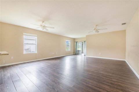Villa ou maison à vendre à Lake Wales, Floride: 3 chambres, 162.86 m2 № 1904105 - photo 8