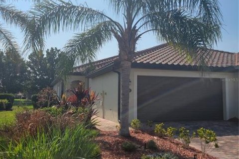 House in Venice, Florida 2 bedrooms, 146.04 sq.m. № 1635893 - photo 1