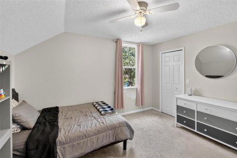 House in Valrico, Florida 4 bedrooms, 130.25 sq.m. № 1912701 - photo 27