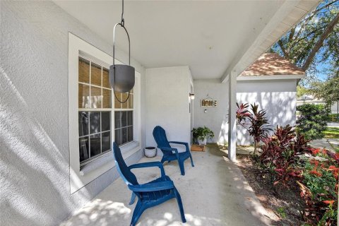 House in Valrico, Florida 4 bedrooms, 130.25 sq.m. № 1912701 - photo 8