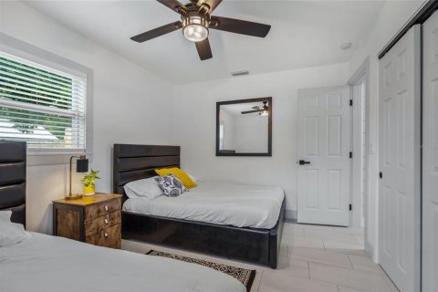 Casa en venta en Palmetto, Florida, 4 dormitorios, 185.8 m2 № 1900098 - foto 21