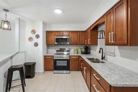 Купить виллу или дом в Пальметто, Флорида 6 комнат, 185.8м2, № 1900098 - фото 9
