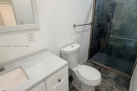 House in West Miami, Florida 3 bedrooms, 103.49 sq.m. № 2382469 - photo 13