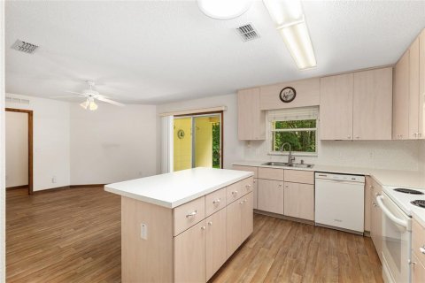 Casa en venta en Ocala, Florida, 2 dormitorios, 160.54 m2 № 1802196 - foto 18