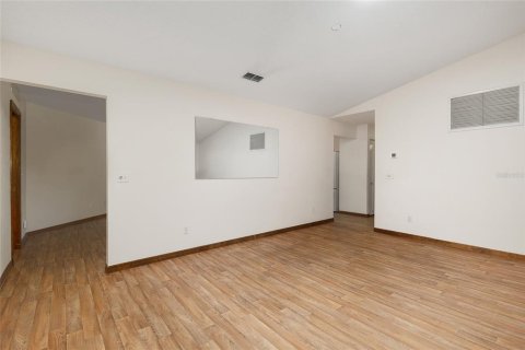 Casa en venta en Ocala, Florida, 2 dormitorios, 160.54 m2 № 1802196 - foto 10