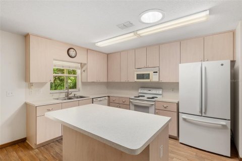 Casa en venta en Ocala, Florida, 2 dormitorios, 160.54 m2 № 1802196 - foto 17