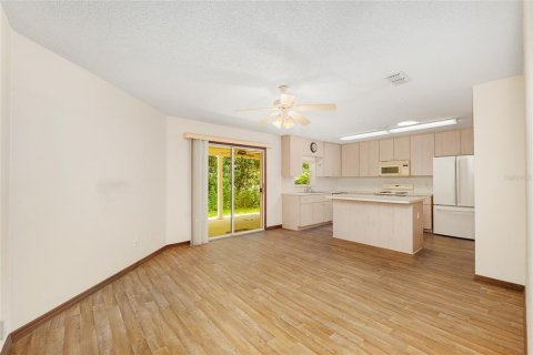 Casa en venta en Ocala, Florida, 2 dormitorios, 160.54 m2 № 1802196 - foto 13