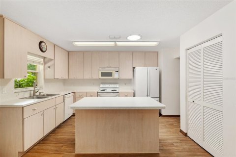 Casa en venta en Ocala, Florida, 2 dormitorios, 160.54 m2 № 1802196 - foto 16
