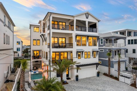 House in Inlet Beach, Florida 7 bedrooms, 656.26 sq.m. № 559280 - photo 1