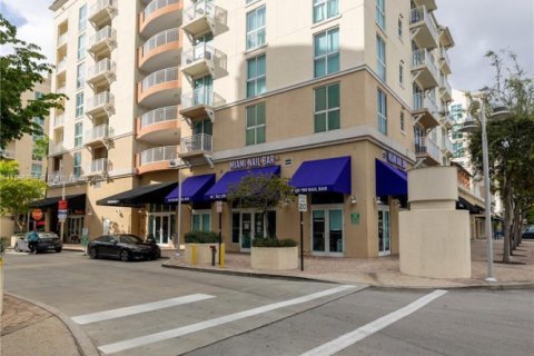 Condo in Miami, Florida, 2 bedrooms  № 1864729 - photo 30