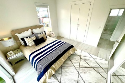 Casa en venta en Fort Lauderdale, Florida, 3 dormitorios, 135.82 m2 № 2062920 - foto 26