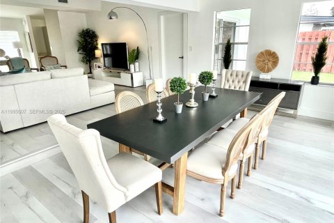 Casa en venta en Fort Lauderdale, Florida, 3 dormitorios, 135.82 m2 № 2062920 - foto 15