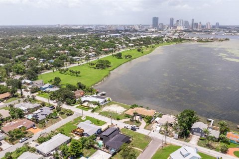 Terreno en venta en Saint Petersburg, Florida № 1796002 - foto 10