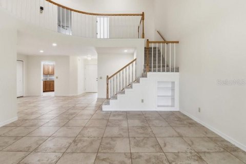 House in Inverness, Florida 4 bedrooms, 176.14 sq.m. № 2094430 - photo 20