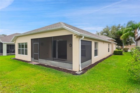 House in Davenport, Florida 3 bedrooms, 159.14 sq.m. № 1917995 - photo 7
