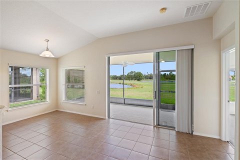 House in Davenport, Florida 3 bedrooms, 159.14 sq.m. № 1917995 - photo 17