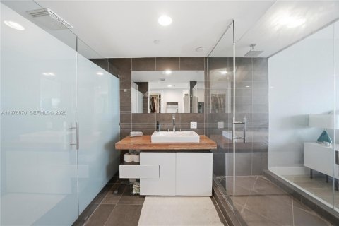 Copropriété à louer à Miami Beach, Floride: 2 chambres, 114.64 m2 № 2079234 - photo 23
