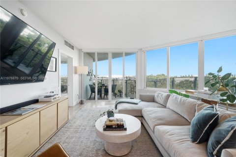 Copropriété à louer à Miami Beach, Floride: 2 chambres, 114.64 m2 № 2079234 - photo 6