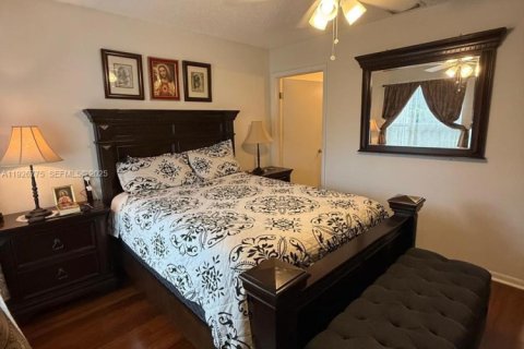 House in Delray Beach, Florida 3 bedrooms, 129.41 sq.m. № 1986609 - photo 22