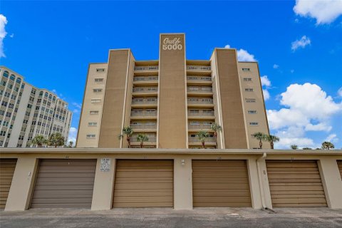 Copropriété à louer à Saint Pete Beach, Floride: 2 chambres, 131.92 m2 № 2424375 - photo 8