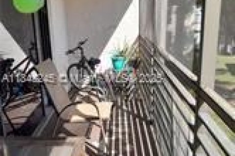 Condominio en venta en Margate, Florida, 2 dormitorios № 1839450 - foto 9