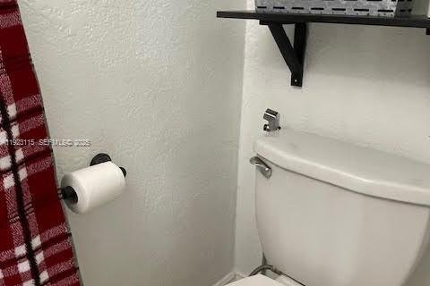 Casa en venta en Miami Gardens, Florida, 2 dormitorios, 103.12 m2 № 2054870 - foto 17