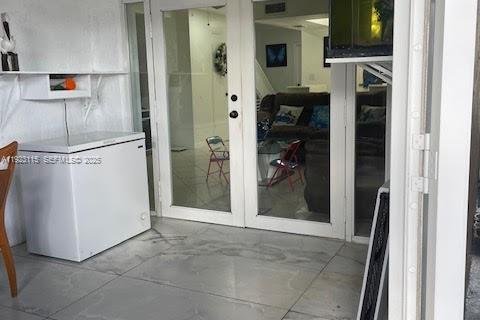 Casa en venta en Miami Gardens, Florida, 2 dormitorios, 103.12 m2 № 2054870 - foto 18