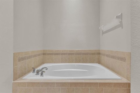 Купить кондоминиум в Лейкленд, Флорида 4 комнаты, 105.91м2, № 1761099 - фото 18