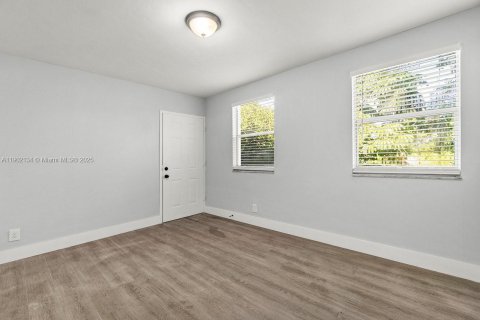 Apartamento en alquiler en Lake Park, Florida, 3 dormitorios, 92.9 m2 № 1953604 - foto 12