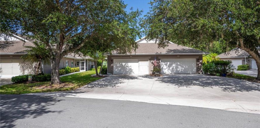 Casa en Port Charlotte, Florida 3 dormitorios, 145.02 m2 № 2310607