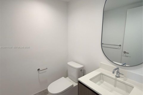 Condominio en venta en Bay Harbor Islands, Florida, 2 dormitorios, 123.47 m2 № 2077911 - foto 14