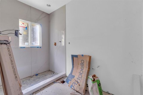 Villa ou maison à vendre à Miami Shores, Floride: 4 chambres, 159.14 m2 № 2019505 - photo 13