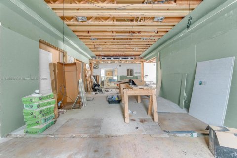 Villa ou maison à vendre à Miami Shores, Floride: 4 chambres, 159.14 m2 № 2019505 - photo 12