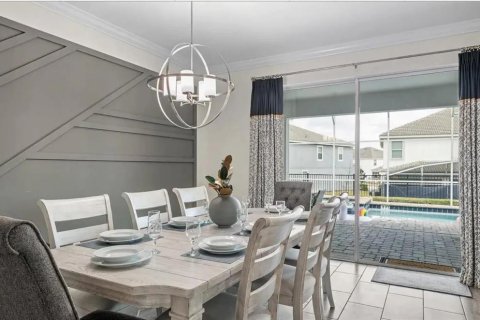 Casa en venta en Davenport, Florida, 9 dormitorios, 363.15 m2 № 2225307 - foto 14