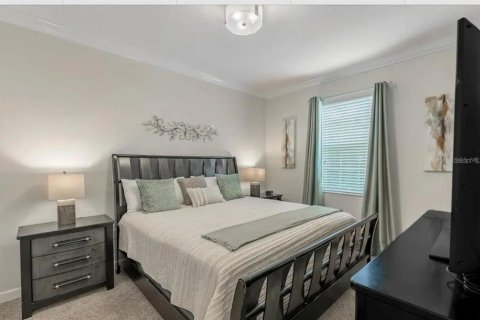 Casa en venta en Davenport, Florida, 9 dormitorios, 363.15 m2 № 2225307 - foto 22
