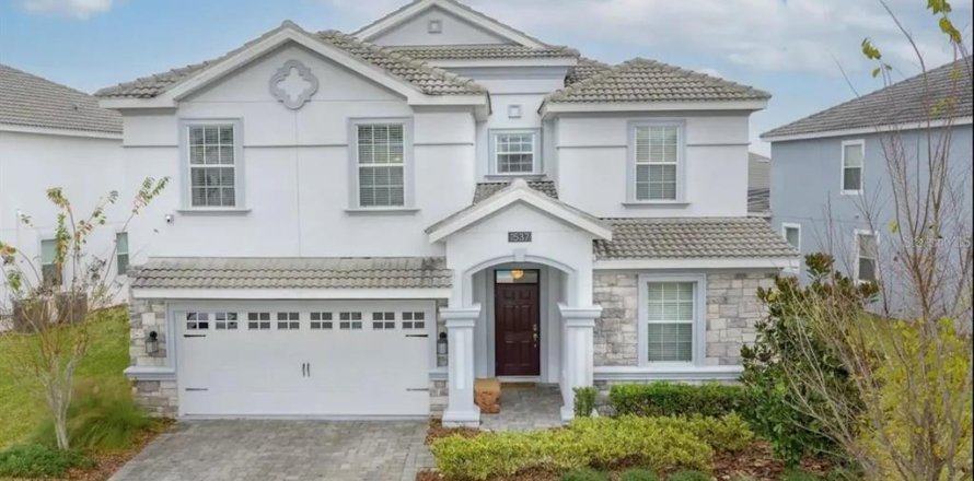 Casa en Davenport, Florida 9 dormitorios, 363.15 m2 № 2225307