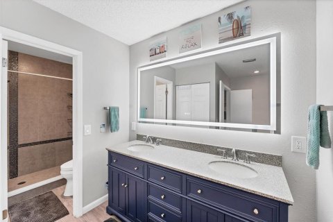 Casa en venta en Valrico, Florida, 4 dormitorios, 182.55 m2 № 1690138 - foto 8