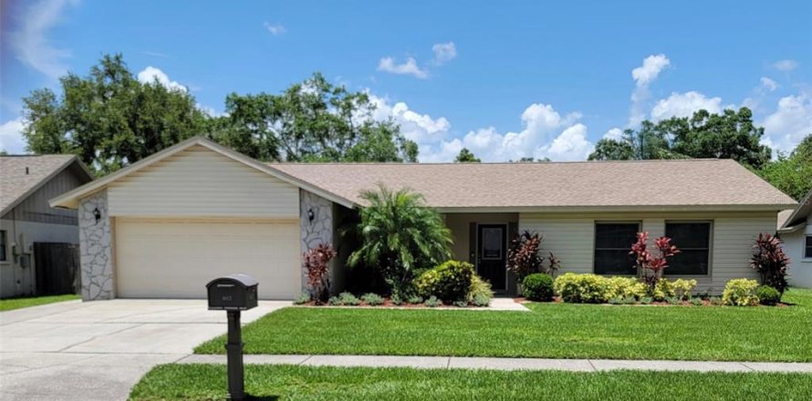 Casa en Valrico, Florida 4 dormitorios, 182.55 m2 № 1690138