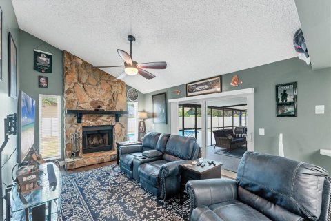 Casa en venta en Valrico, Florida, 4 dormitorios, 182.55 m2 № 1690138 - foto 10
