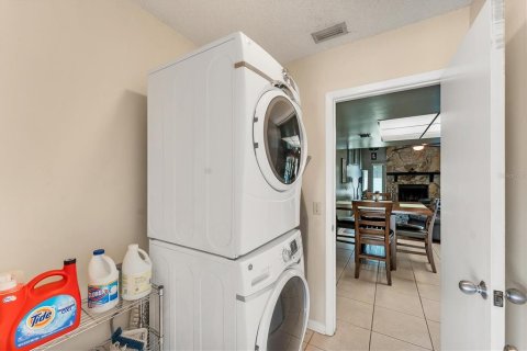 Casa en venta en Valrico, Florida, 4 dormitorios, 182.55 m2 № 1690138 - foto 23