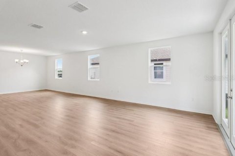 Casa en venta en Winter Garden, Florida, 4 dormitorios, 206.8 m2 № 2207396 - foto 5