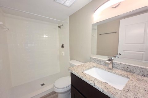Condo in Clearwater, Florida, 2 bedrooms  № 2225051 - photo 11