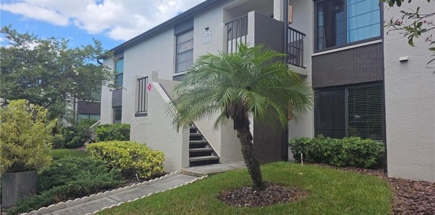 Condo in Clearwater, Florida, 2 bedrooms  № 2225051