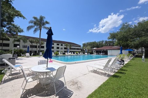 Condo in Clearwater, Florida, 2 bedrooms  № 2225051 - photo 17