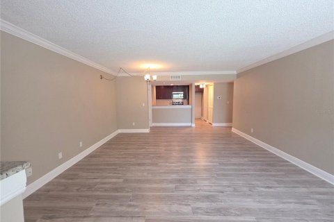 Condo in Clearwater, Florida, 2 bedrooms  № 2225051 - photo 3