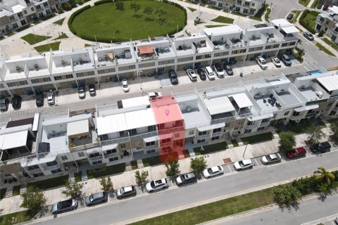 Villa ou maison à vendre à Homestead, Floride: 4 chambres, 133.22 m2 № 1977326 - photo 16