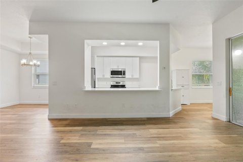 Condominio en venta en Orlando, Florida, 2 dormitorios, 133.59 m2 № 2304677 - foto 10