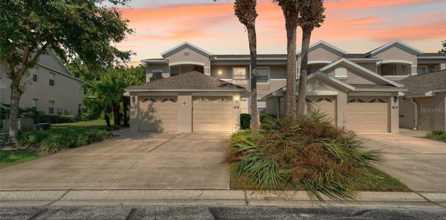 Condominio en Orlando, Florida, 2 dormitorios № 2304677