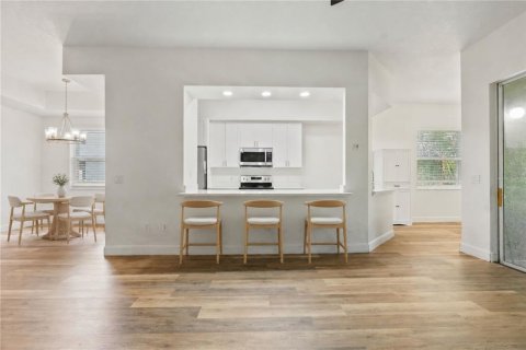 Condominio en venta en Orlando, Florida, 2 dormitorios, 133.59 m2 № 2304677 - foto 9